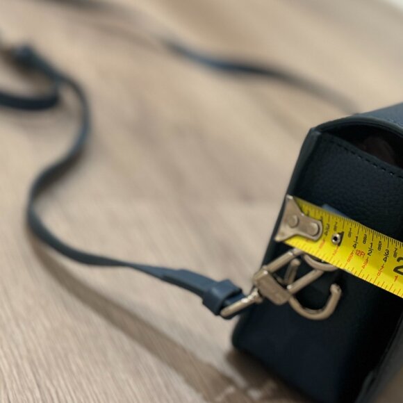 Louis Vuitton Navy blue Aerogram Fast Line Wearable Wallet Bag - Picture 9 of 10